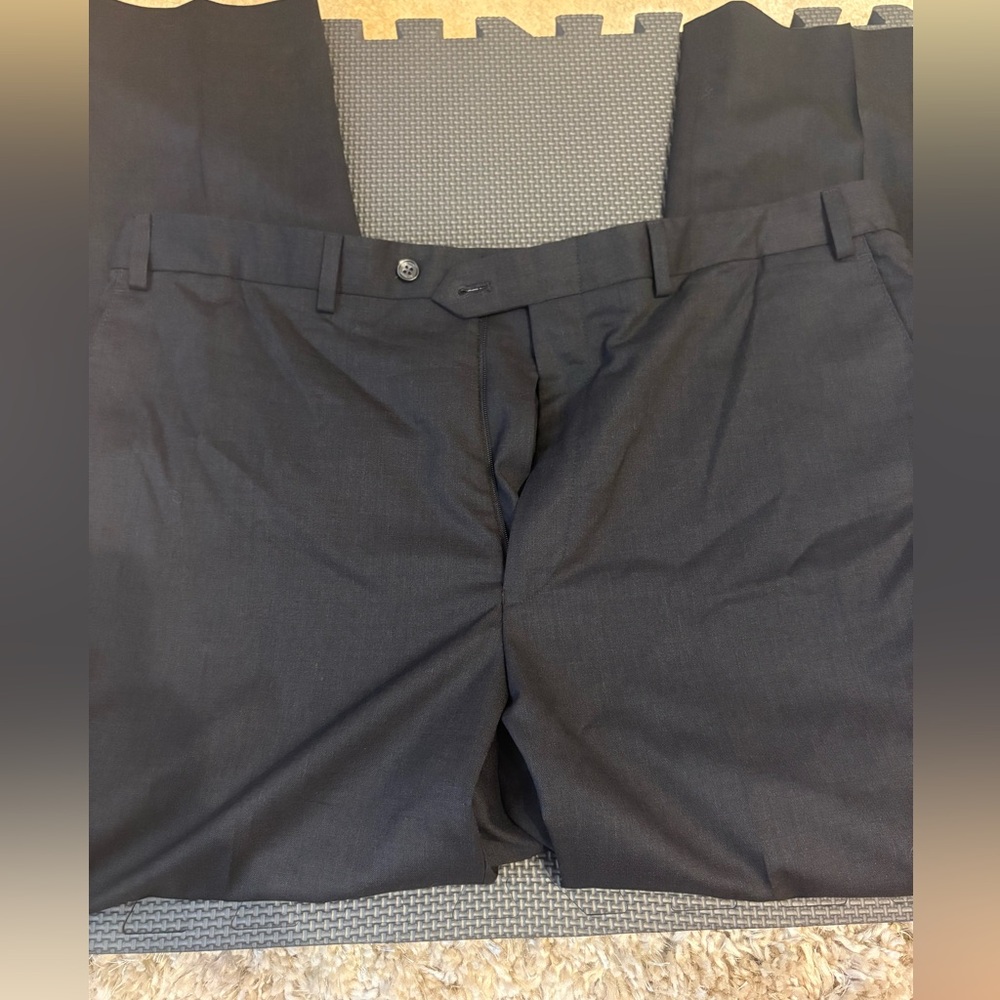 Men’s Hart Schaffner Dress Pants - Picture 2 of 5